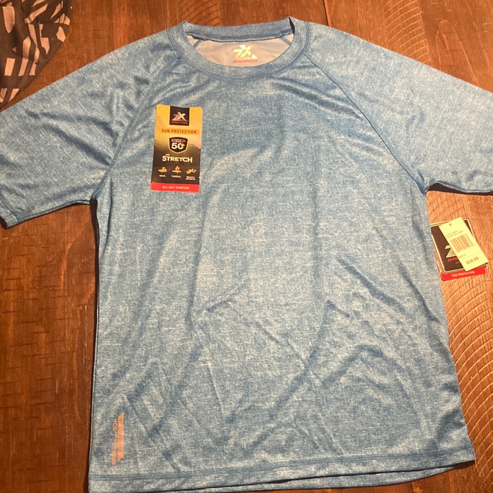 Men’s small sun protection tee shirt